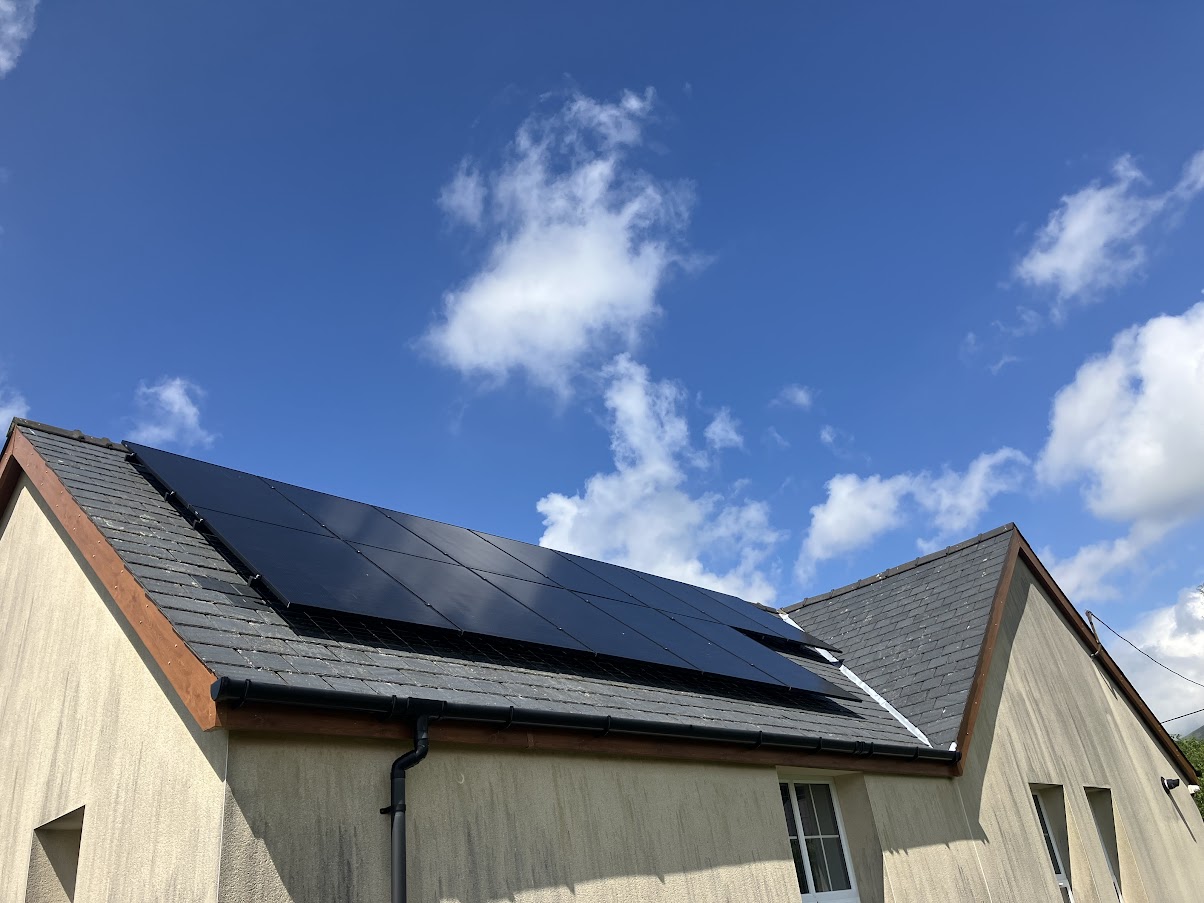 Helping communities save money and reduce their carbon footprint: an update from Cyd Ynni
